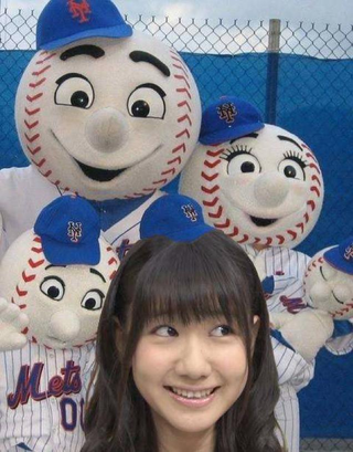 Illustration for article titled Japan's "Totally Looks Like" Meme Is Totally Amusing